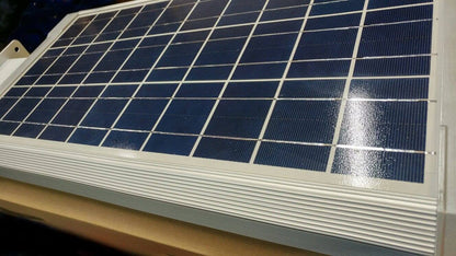 Lighteme 20 Watt Solar-Straßenlaterne