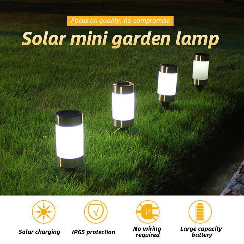 Lampe de jardin solaire miniature Lighteme (2 types)