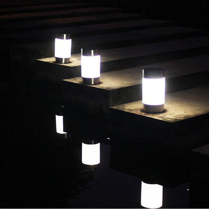 Lampe de jardin solaire miniature Lighteme (2 types)