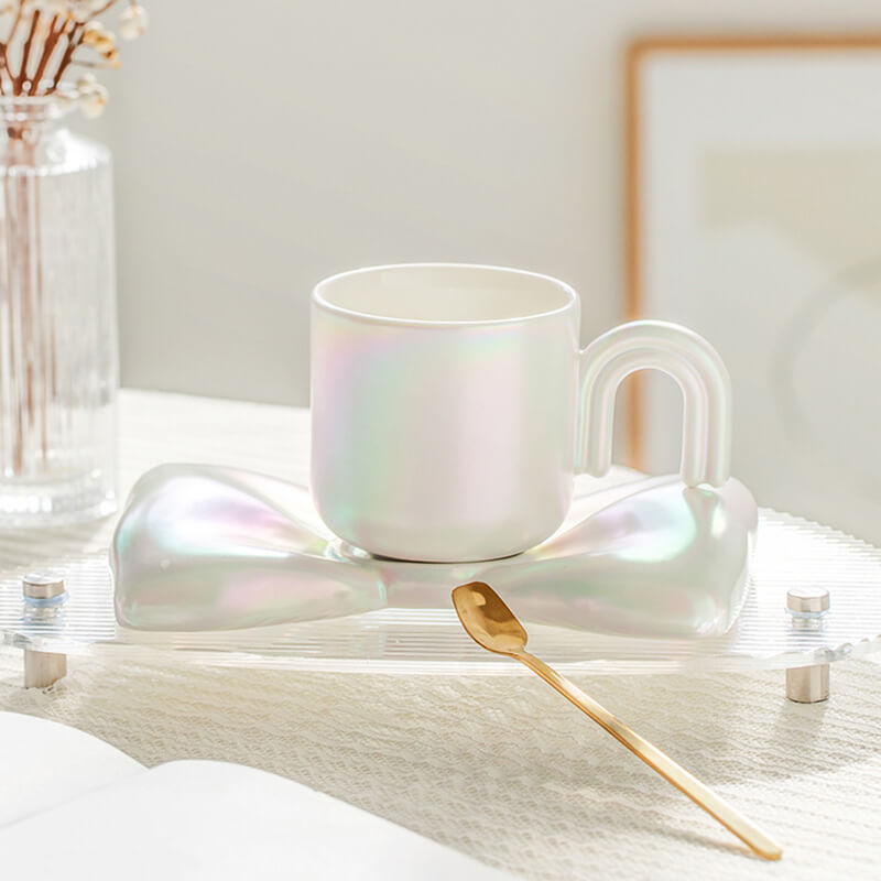 Tasse et soucoupe en céramique Lighteme Spring Bowknot