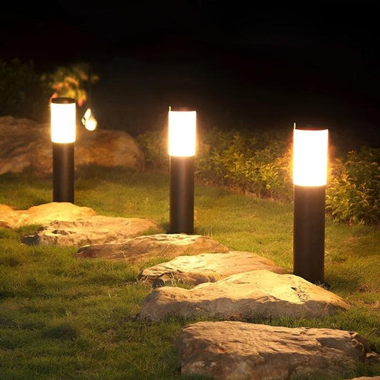 Luminaire LED en forme de colonne Lighteme Pathway