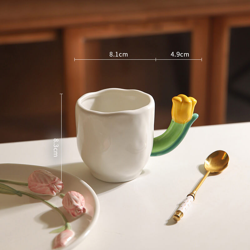 Tasse en céramique Lighteme avec poignée tulipe