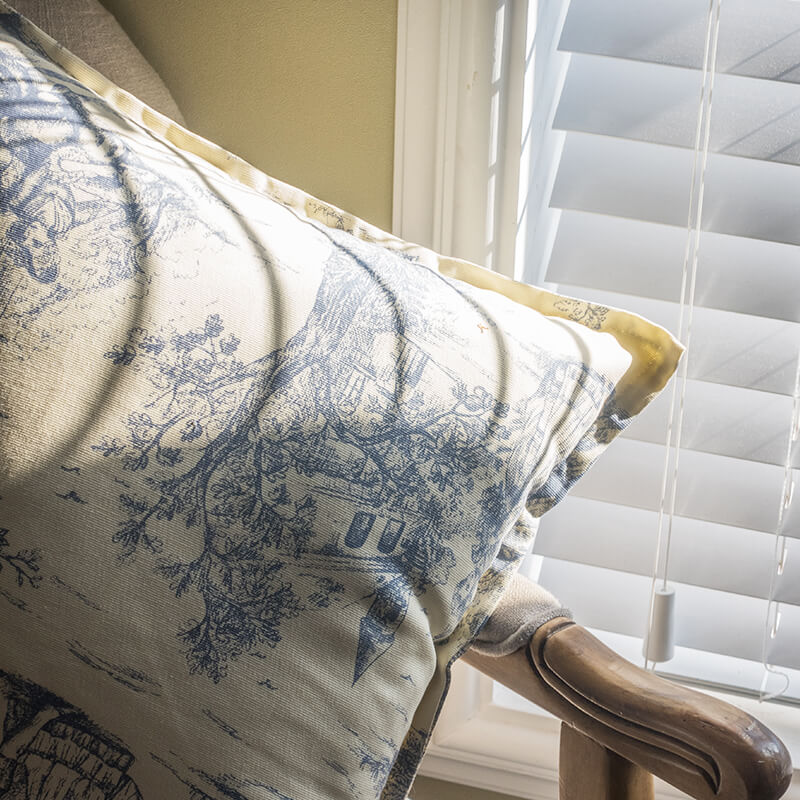 Housse de coussin en coton à motif floral vintage Lighteme