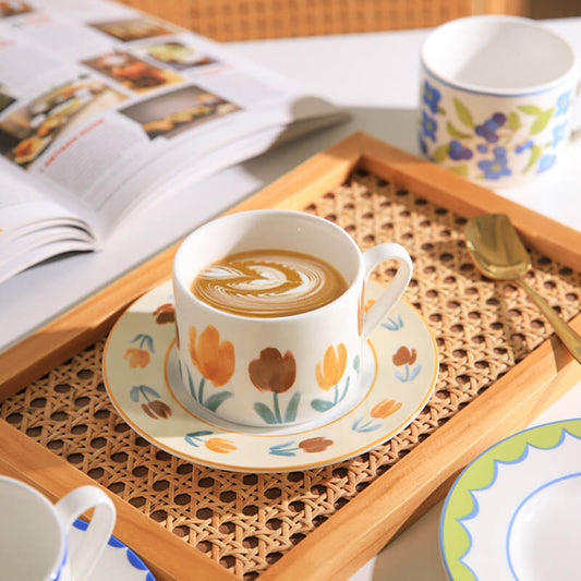 Tasse et soucoupe en céramique à motif floral vintage Lighteme