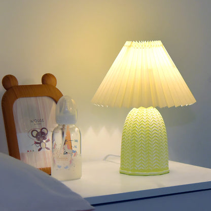 Lighteme Vintage Pleated Fan Table Lamp