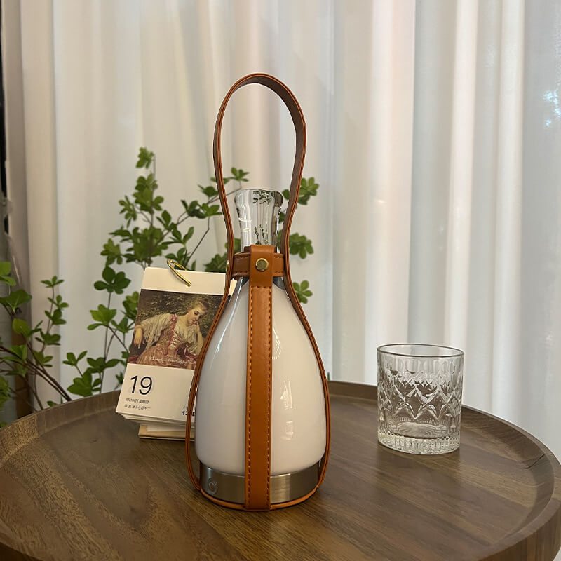 Lampe de table bouteille de vin Lighteme