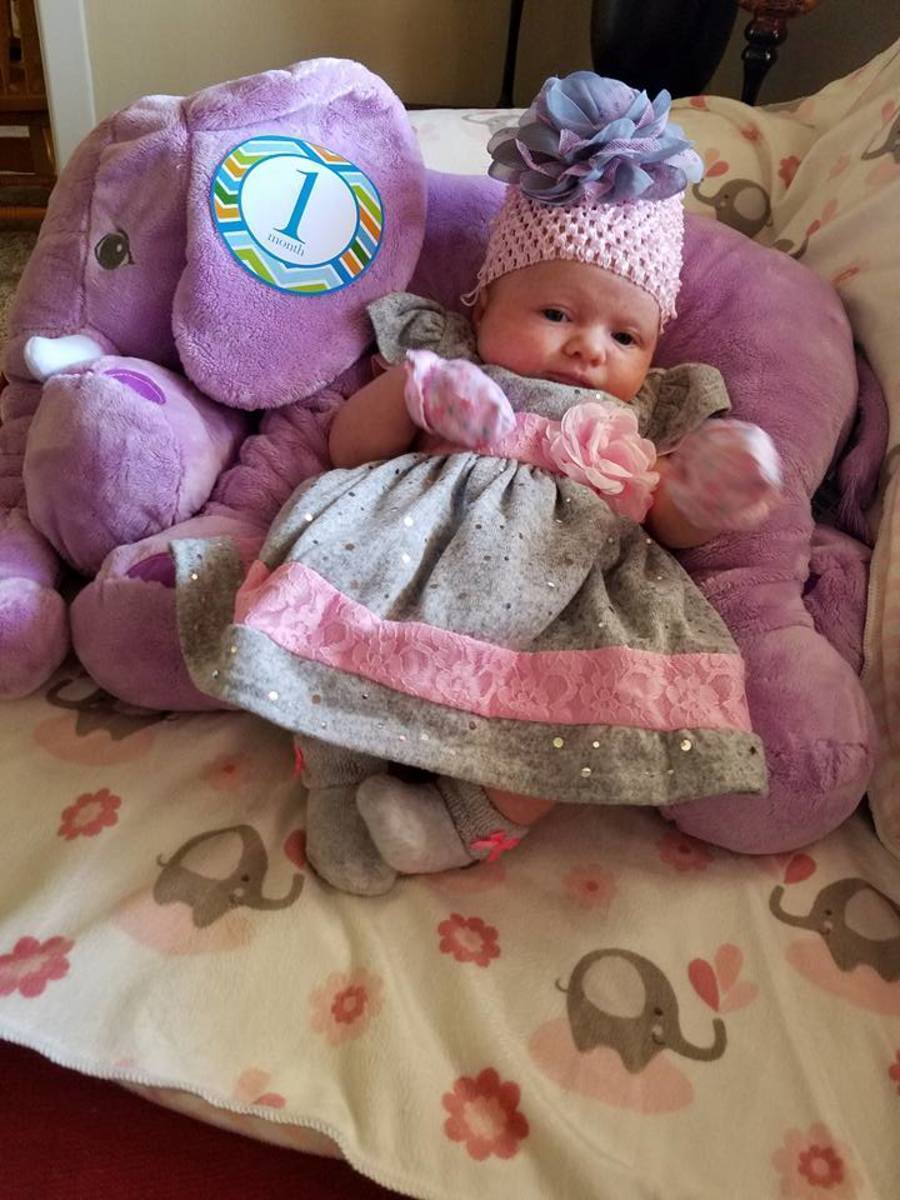 Oreiller de sommeil éléphant exclusif Lighteme pour bébés et enfants (5 couleurs)