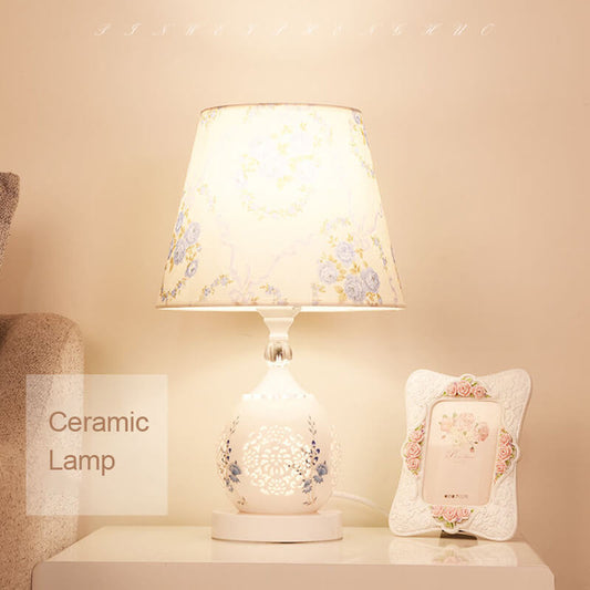 Lampe de table Lighteme en céramique et porcelaine bleue et blanche