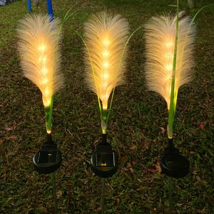 Lighteme Solar Reed Outdoor Decorative Light