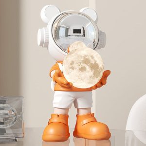 Lighteme Astronaut Moon Table Lamp