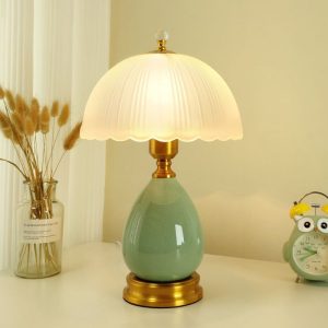 Lighteme Retro Ceramic Table Lamp
